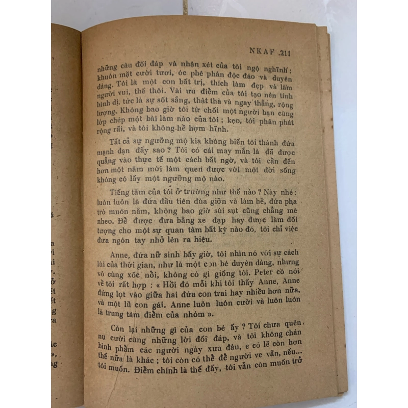 Nhật ký Anne Frank phiên bản năm 1987 sách cổ giá trị sưu tầm 464479