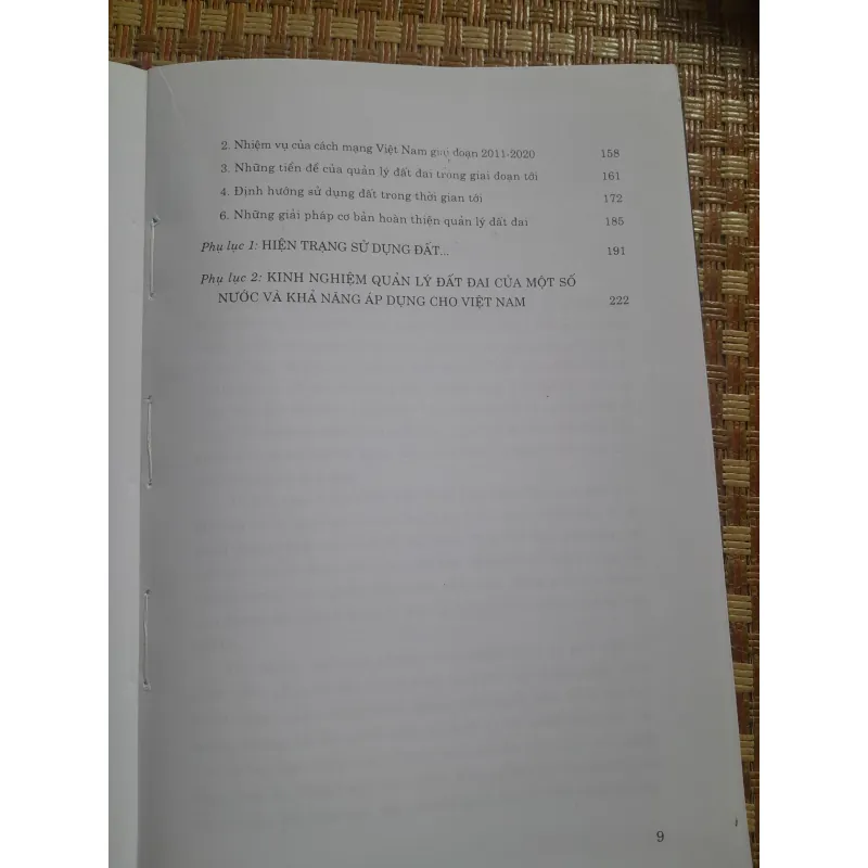 QUẢN LÝ ĐẤT ĐAI Ở VIỆT NAM (1945-2010) 755805