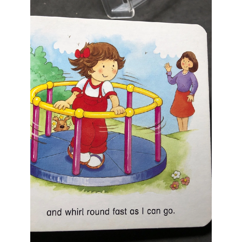 When i go to the park mới 80% vết mực xanh bìa P HPB1908 NGOẠI VĂN 222157