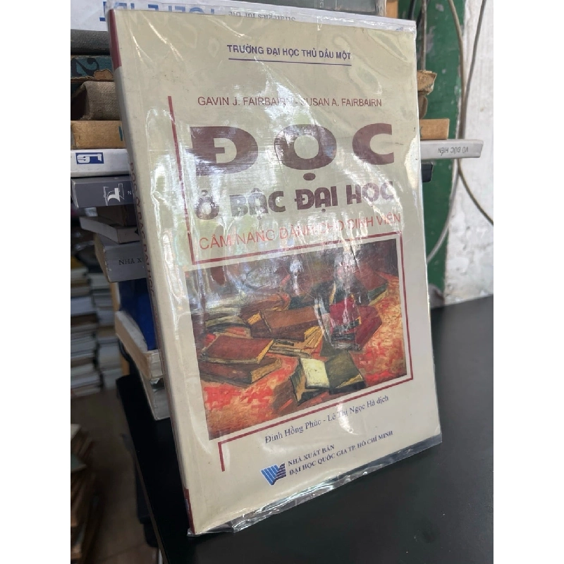 Đọc ở bậc đại học - Gavin J. Fairbairn, Susan A. Fairbairn 756880