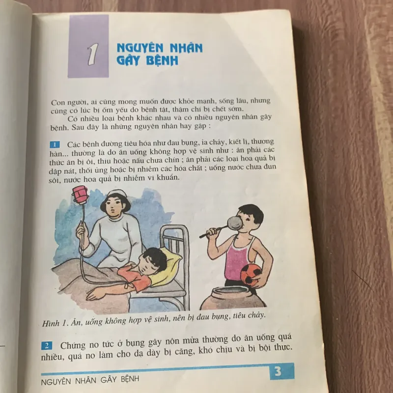 Sách giáo khoa: Sức khoẻ 4, in năm 1998 640719