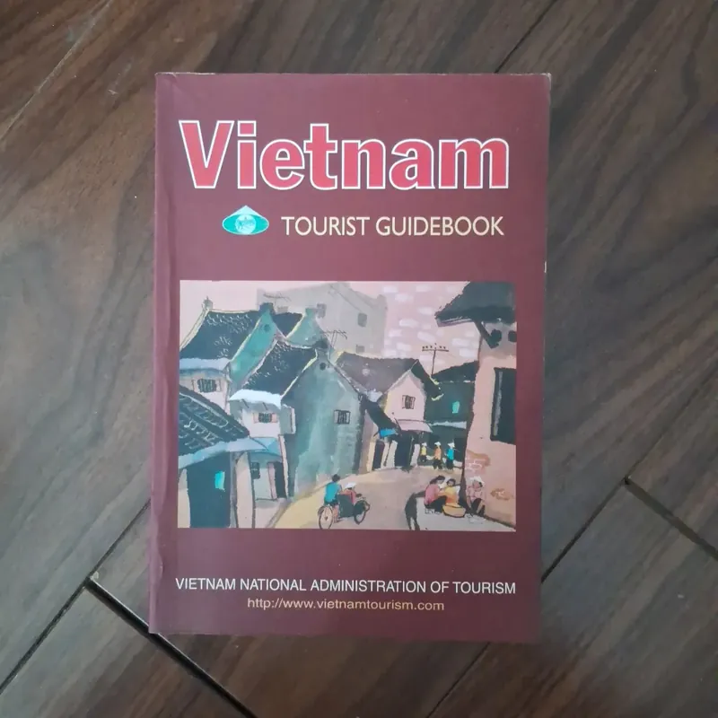Vietnam tourist guidebook 734273