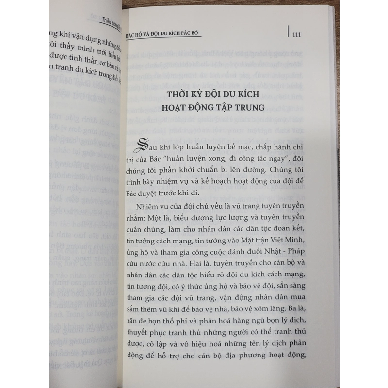 Bác Hồ với đội du kích Pac Bó 546595