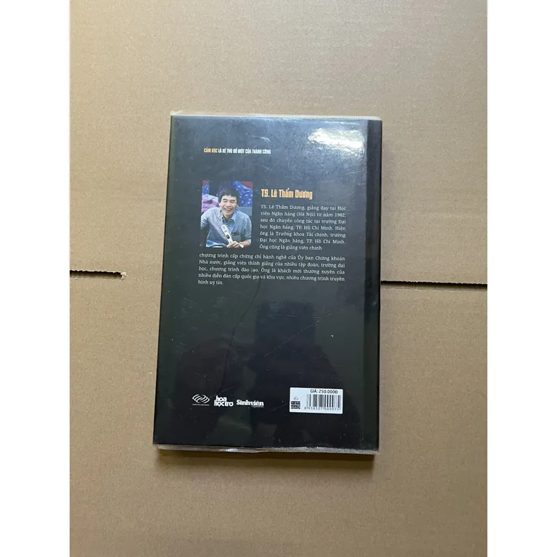 Cảm xúc là kẻ thù số một của thành công - Lê Thẩm Dương 731517