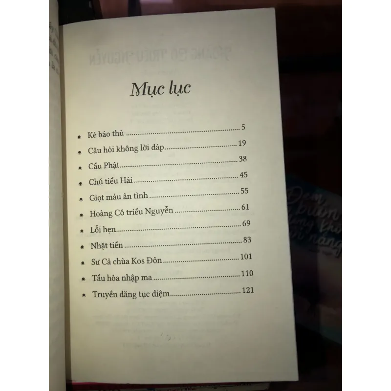 Hoàng cô triều Nguyễn - Trần Minh Á 1028055