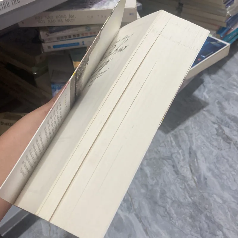 Giữa chốn phồn hoa gặp được người ( tập 1 ) 958741