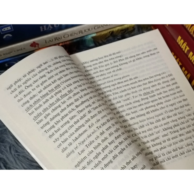 Về thi pháp thơ đường 496236