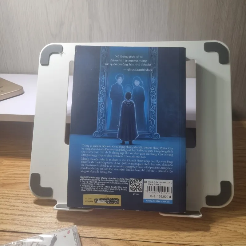 Harry Potter và Hòn Đá Phù Thủy - Tập 1 - Sách cũ (NXB Trẻ) 564362