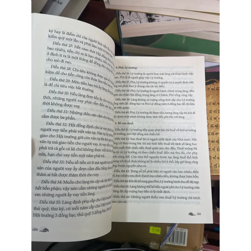 TỤC HAY LỆ LẠ THĂNG LONG HÀ NỘI - ĐỖ THỊ HẢO chủ biên  1021633