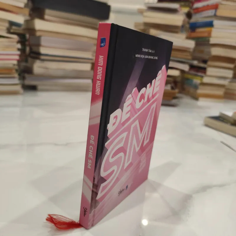   Đế chế SM ( bìa cứng ) 594403