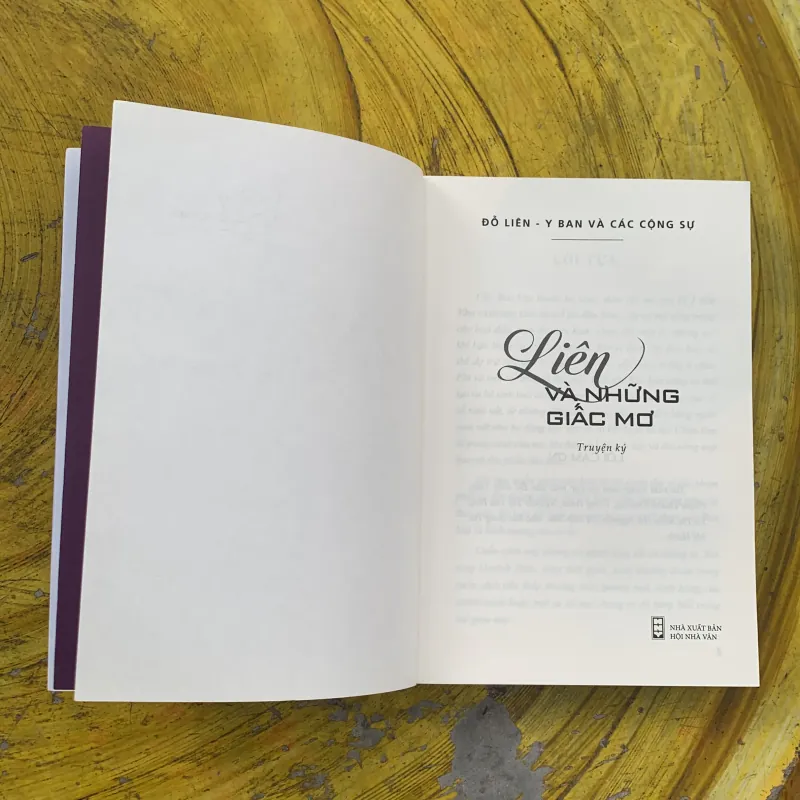 combo LIÊN VÀ NHỮNG GIẤC MƠ & LIÊN VÀ DÒNG CHẢY NGHĨA TÌNH 787946