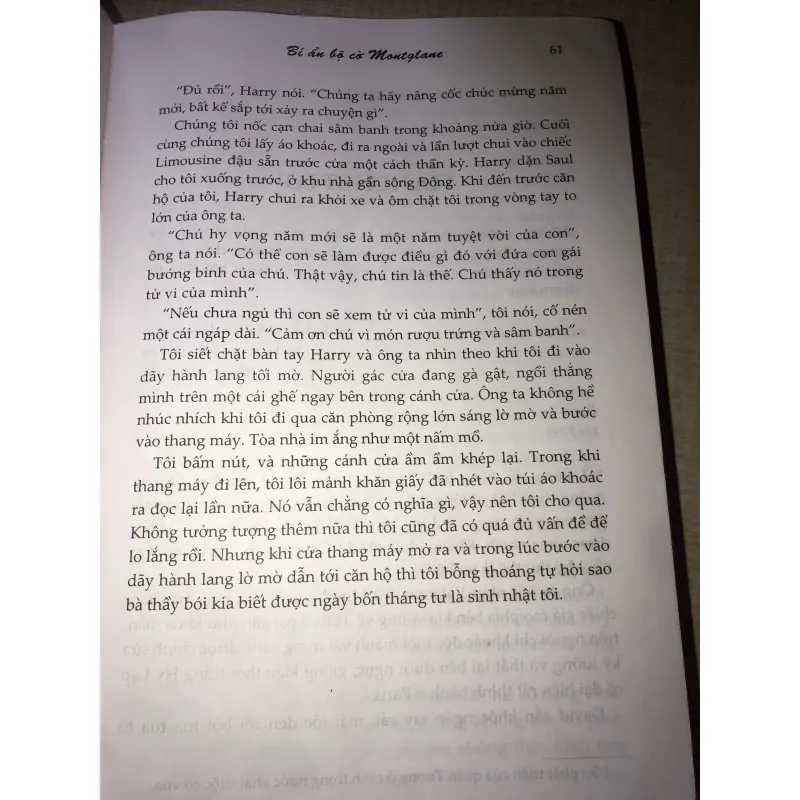 Bí Ẩn Bộ Cờ Montglane The Eight 970488