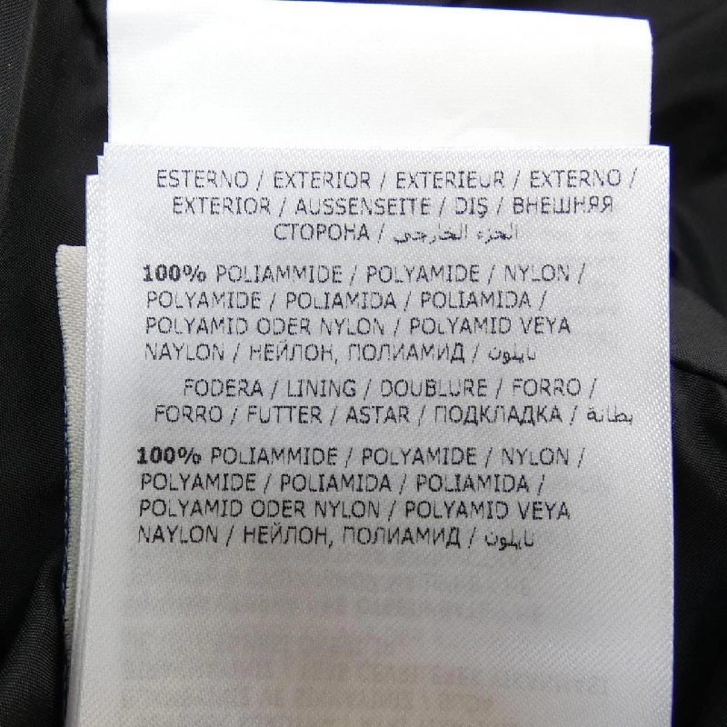 Áo khoác lông vũ MONCLER 643766