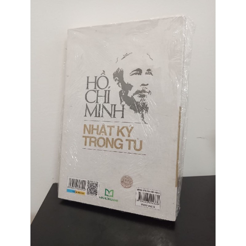 Nhật Ký Trong Tù (Tái Bản 2022) - Hồ Chí Minh New 100% ASB2408 64479