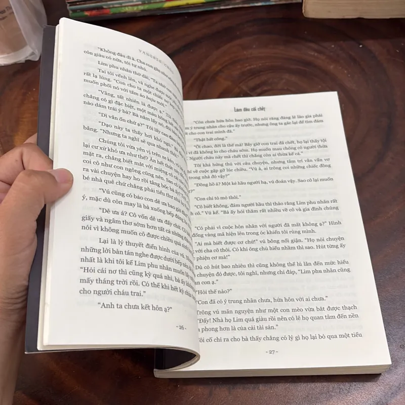 II Tựa Sách: Làm Dâu Cõi Chết (The Ghost Bride) - VANGSZE CHOO - 2016 996929