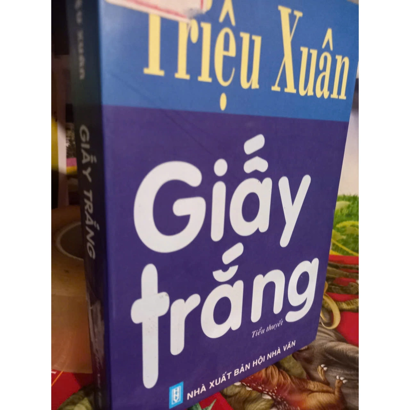 tiểu thuyết giấy trắng 528921