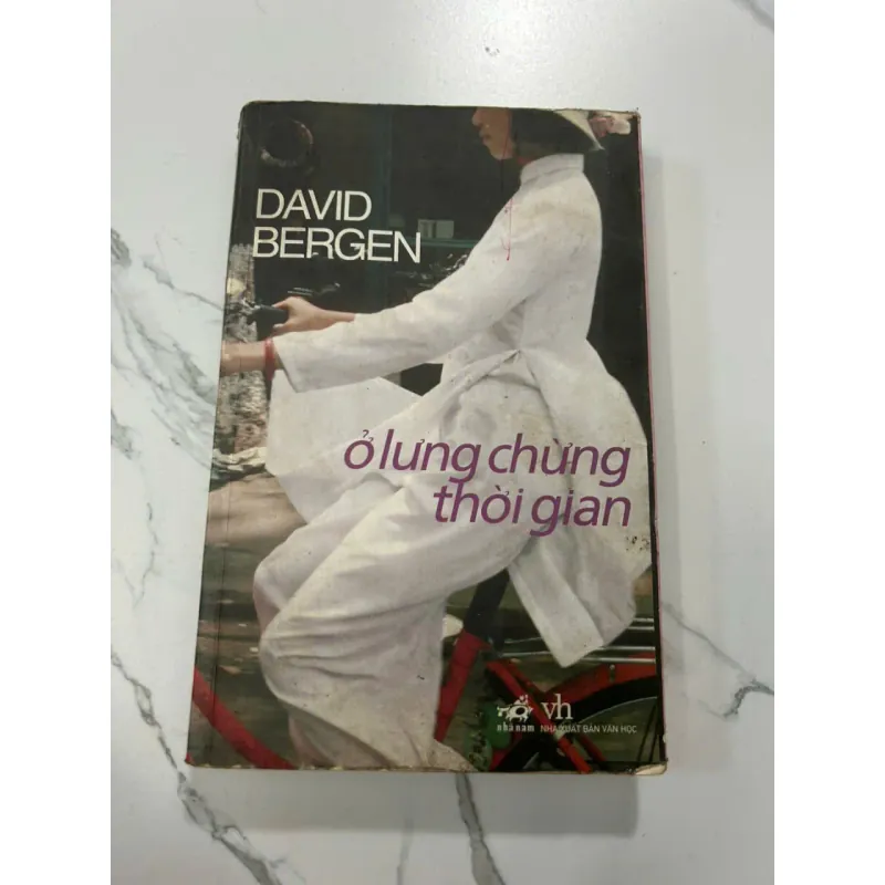 Ở Lưng Chừng Thời Gian - David Bergen 606791
