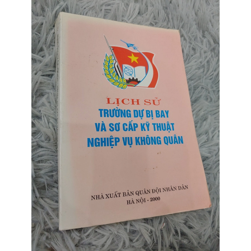 Lịch sử trường dự bị bay và sơ cấp kỹ thuật nghiệp vụ không quân 273455