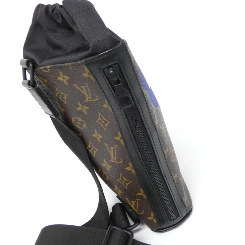 Túi đeo chéo logo Monogram Louis Vuitton 2019PF M44625 608571