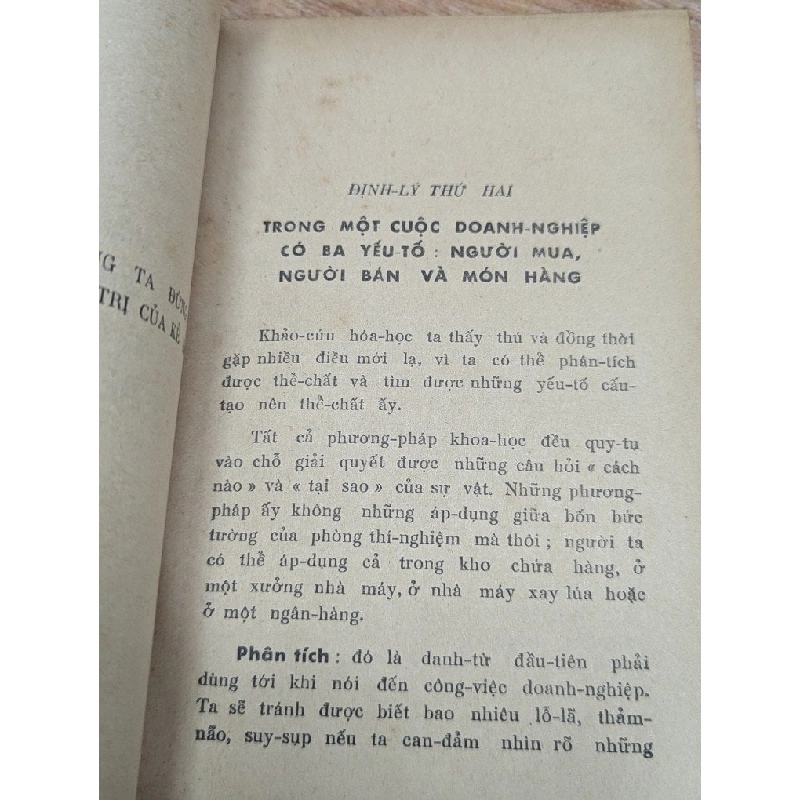 16 ĐỊNH LÝ DOANH NGHIỆP - H.N.CASSON ( PHẠM CAO TÙNG DỊCH ) 324541