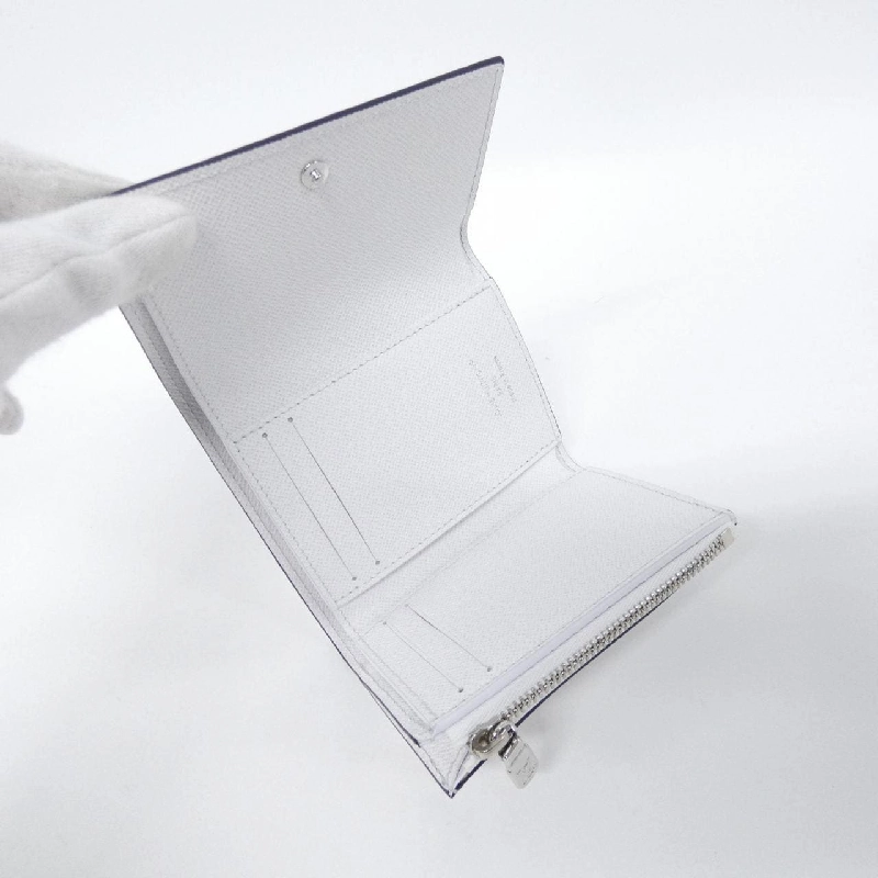 Ví Louis Vuitton Taiga Lama Victor M28069 - Hàng hiệu Chính hãng 806219