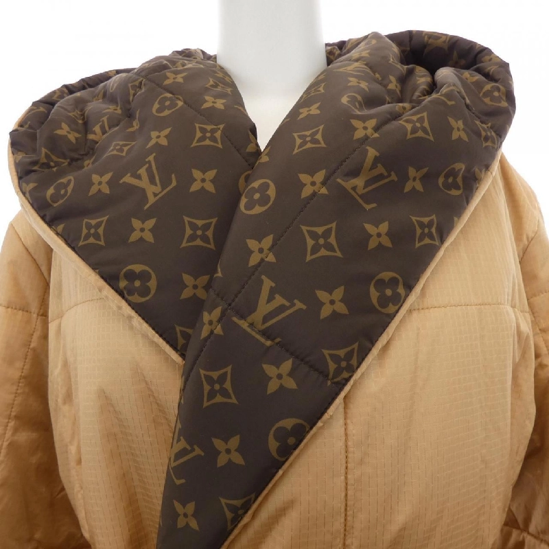 Áo khoác dài phao Louis Vuitton LOUIS VUITTON FNOW23E54 - Hàng hiệu Authentic 812910