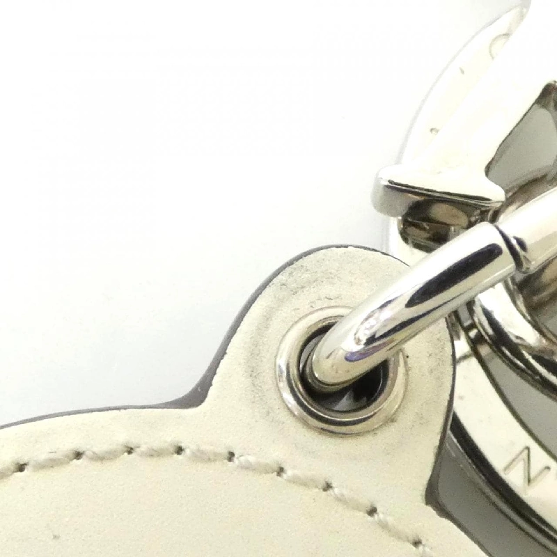 Louis Vuitton Porte Clé LV Carpe Koi MP3271 Móc Khóa - Hàng hiệu Chính hãng 807162