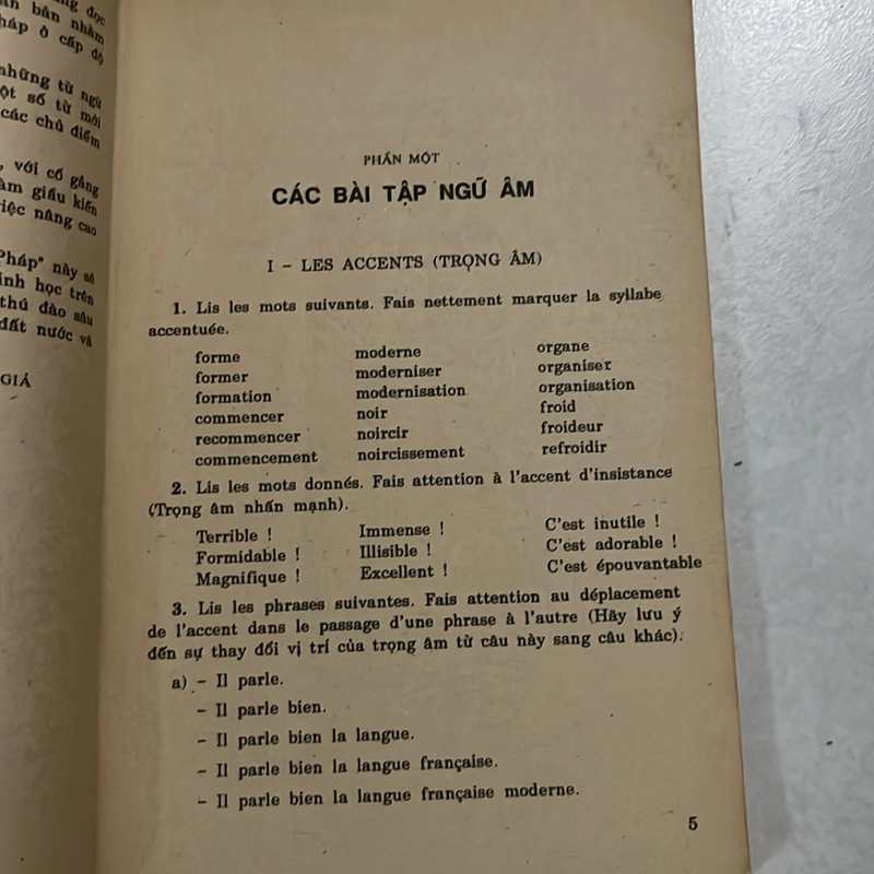 Bài tập tiếng Pháp - 1996s 503605