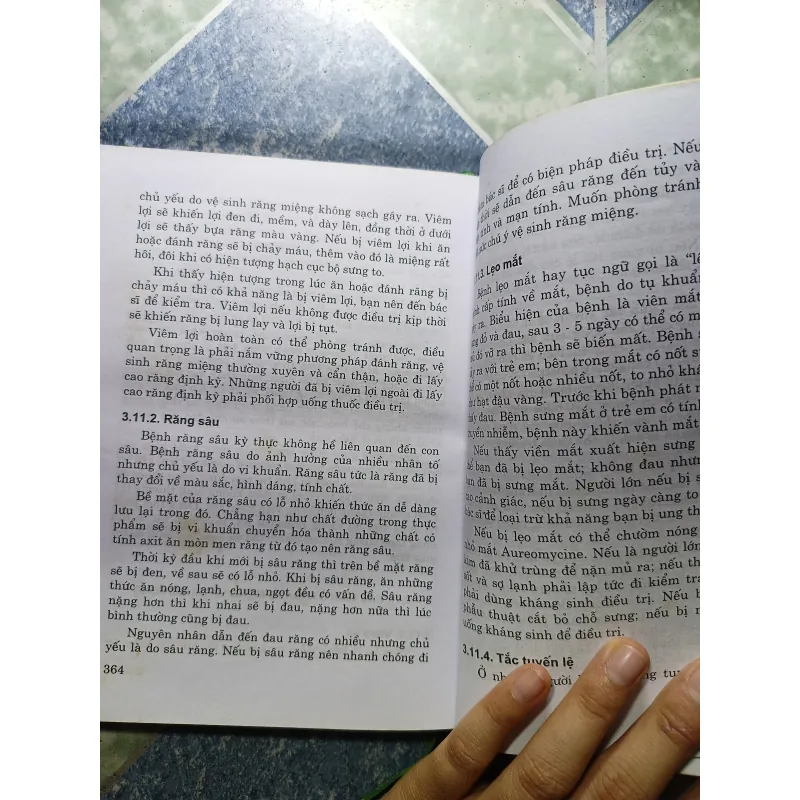 Tự đoán bệnh - Dương Bỉnh Hy & Dương Hy Đức 1006251