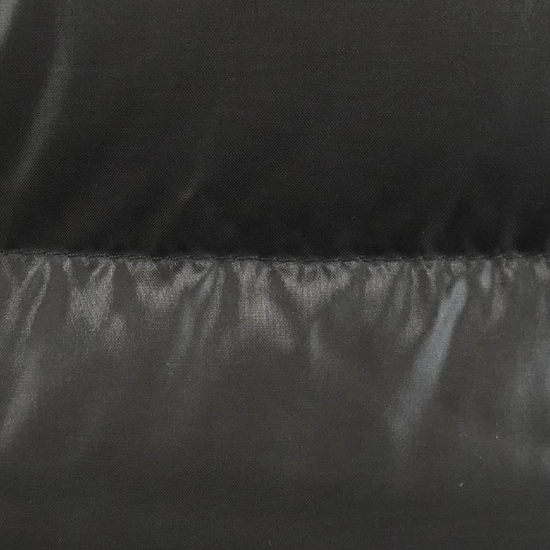 Áo khoác lông vũ MONCLER 641624