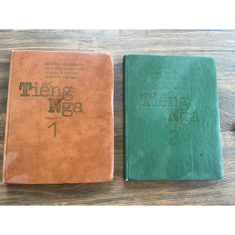 Tiếng Nga năm thứ 1 +2 sách dùng cho sinh viên các trường tự nhiên và kỹ thuật 452799