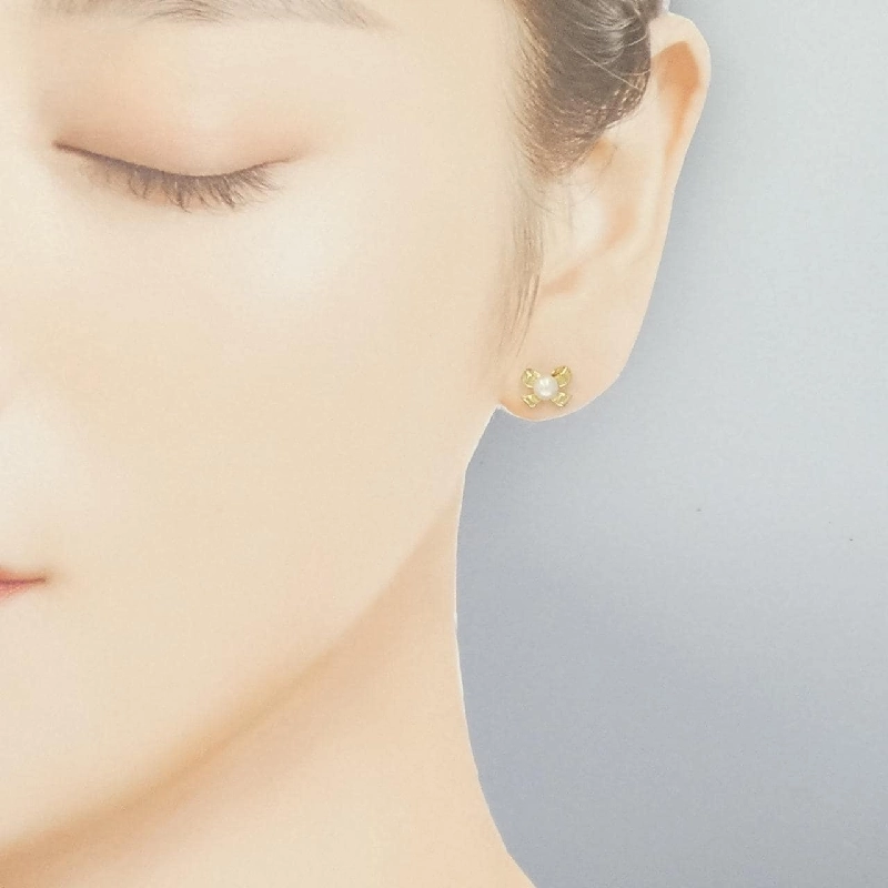 Bông tai ngọc trai Akoya Mikimoto 3.7mm 665346