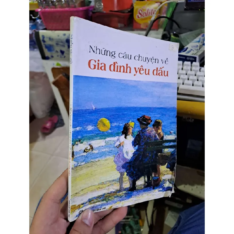 Những câu chuyện về gia đình yêu dấu Truyện ngắn HCM1008 577353