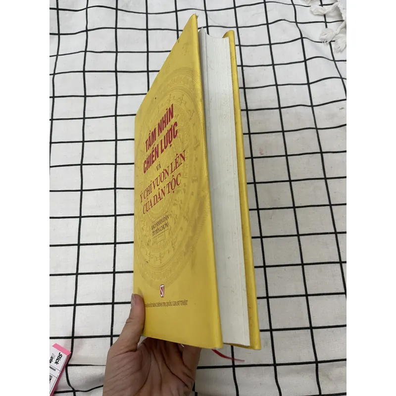 Tầm nhìn chiến lượt  737235