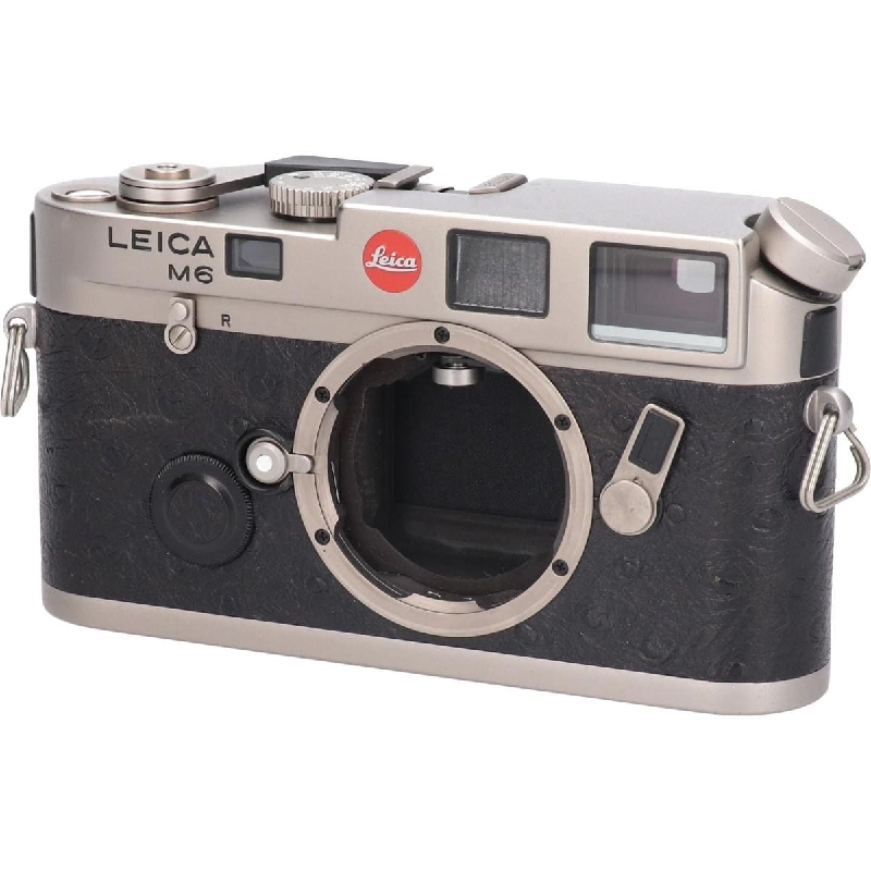 M6 Titan - Hàng hiệu Authentic 879682