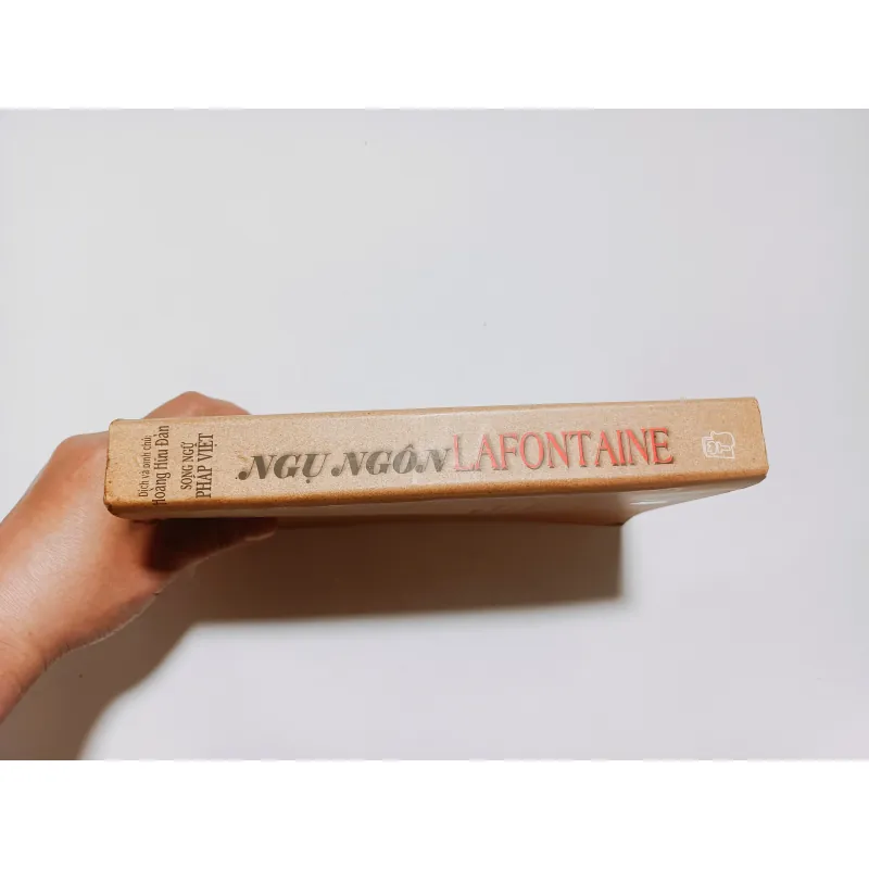 Ngụ Ngôn Lafontaine  748185