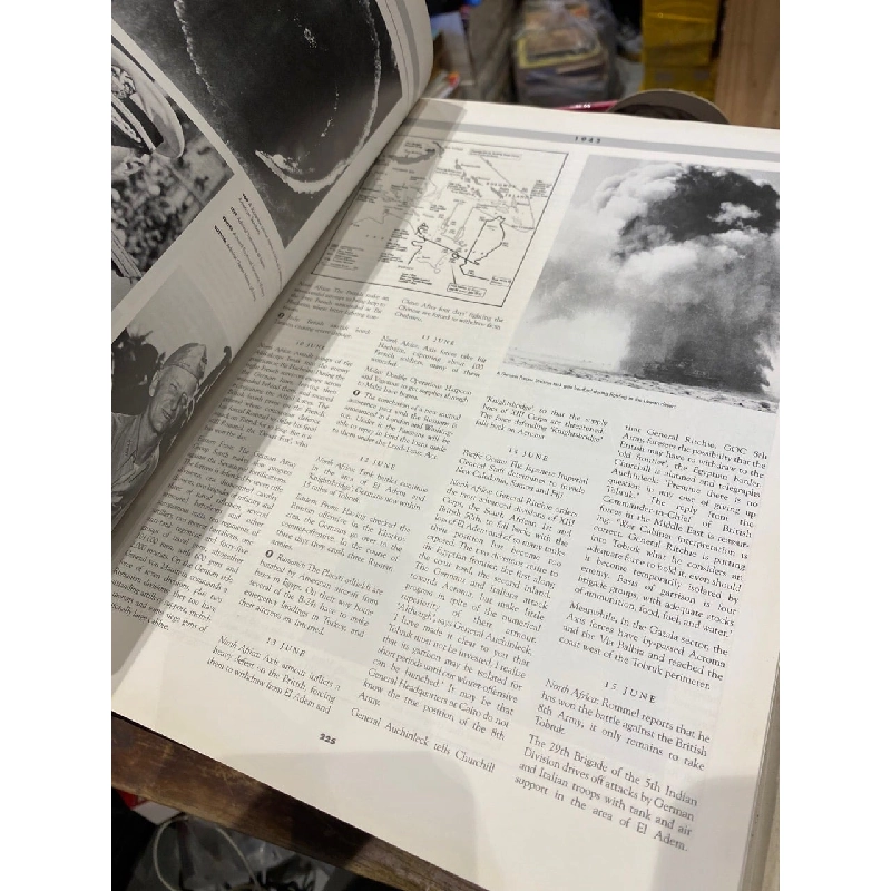 World War II: A Complete Photographic History - edited by Hal Buell 745430