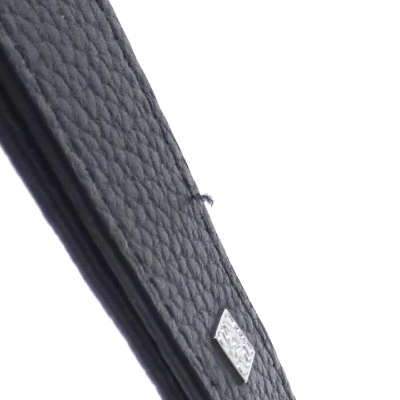 Túi đeo chéo thương hiệu Loewe Vertical T Pocket C500P02X02 - Hàng hiệu Authentic 764067