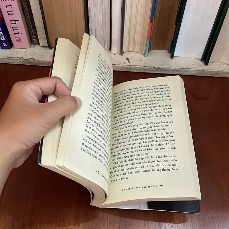 II Tựa sách: Anders Sát Thủ Cùng Bè Lũ - JONAS JONASSON - 2017 576376
