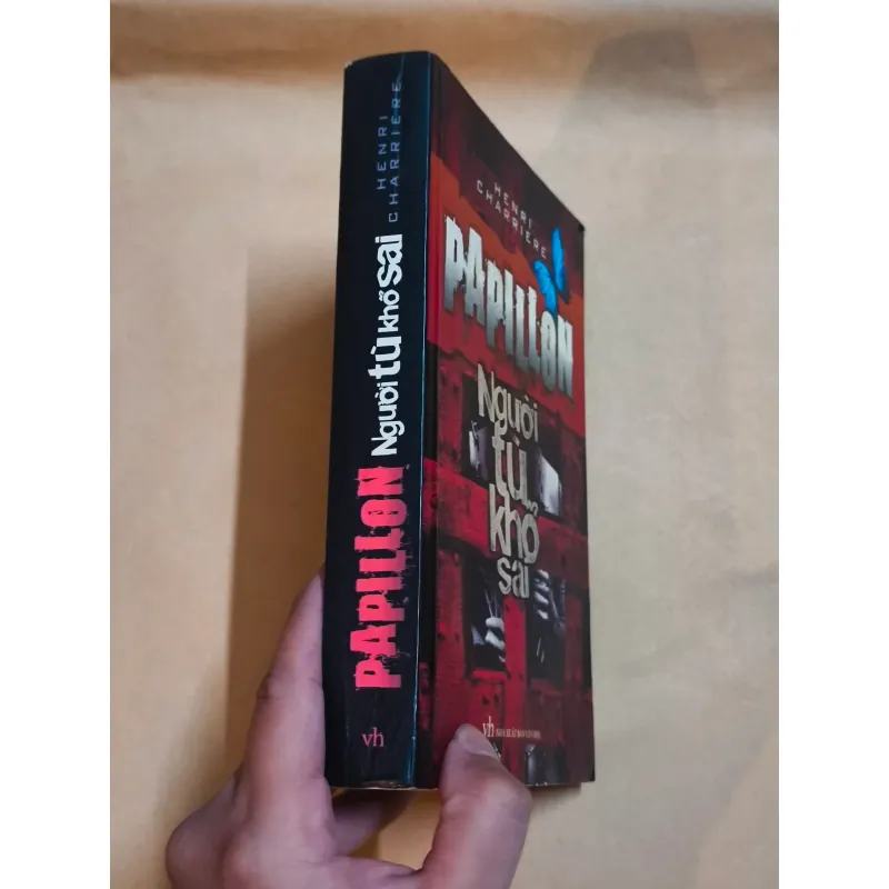 Papillon (Người Tù Khổ Sai) - Henri Charrière 993839