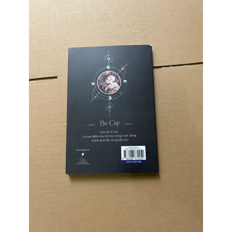 Bọ cạp bí hiểm 977036