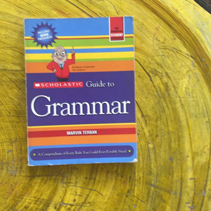 SCHLASTIC GUIDE TO GRAMMAR- MARVIN TERBAN 958647