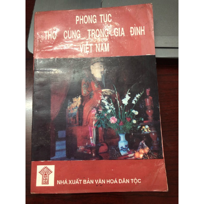 sách phonh tục thờ cúng trong gia đình việt nam 23632