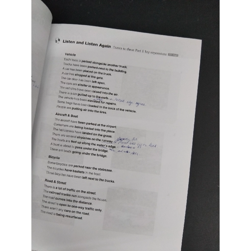 Toeic icon Lc basic mới 80% ố có đĩa 2014 HCM1712 HỌC NGOẠI NGỮ 918232
