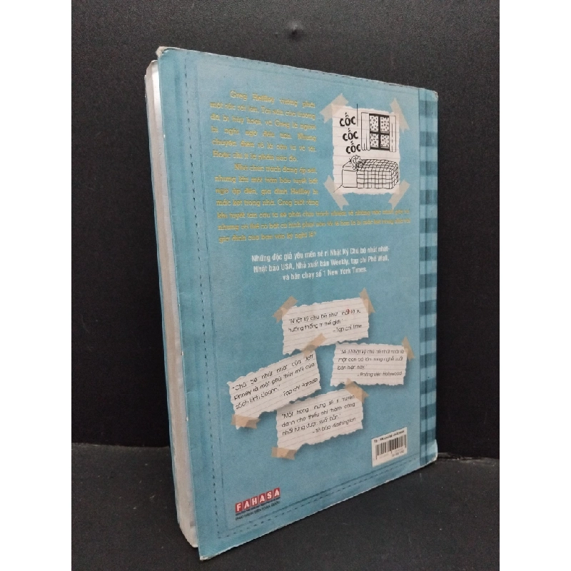 Nhật ký chú bé nhút nhát mắc kẹt Jeff Kinney mới 70% bẩn bìa, ố nhẹ, tróc gáy, tróc bìa, ẩm 2014 HCM.ASB3010 542738