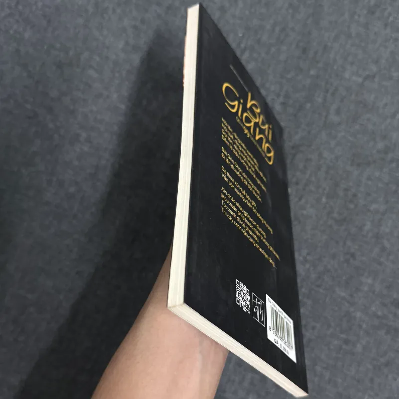 Bùi Giáng qua 99 giai thoại - Huyền Li biên soạn 874840