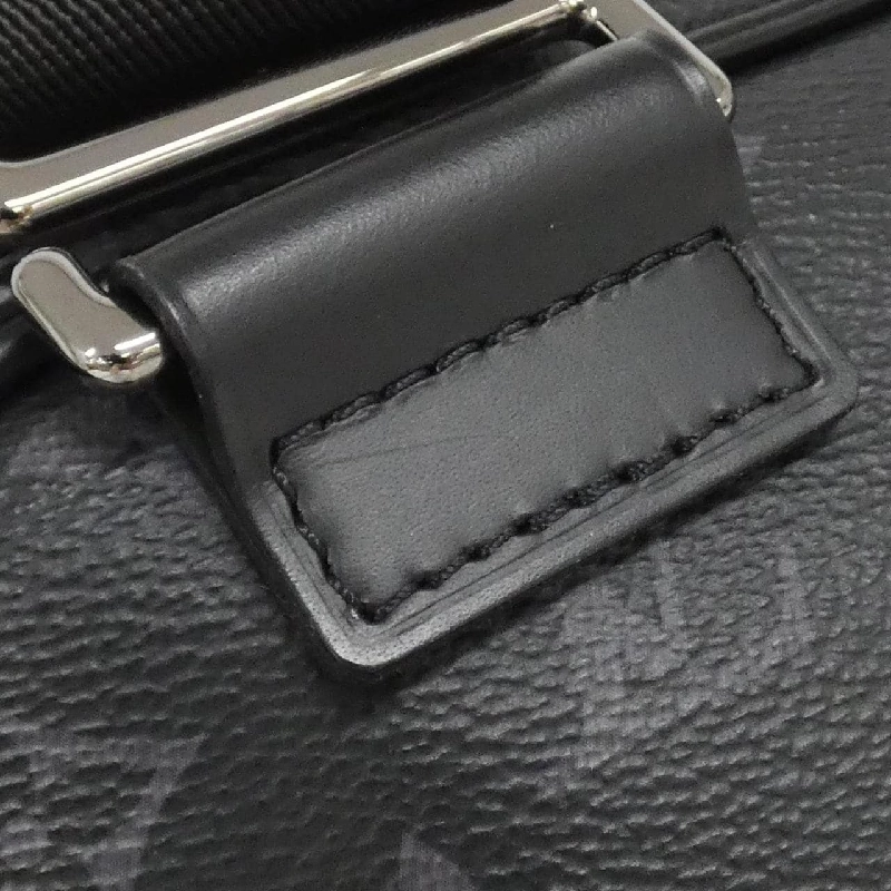 Túi đeo chéo Louis Vuitton Monogram Eclipse M42906 611399