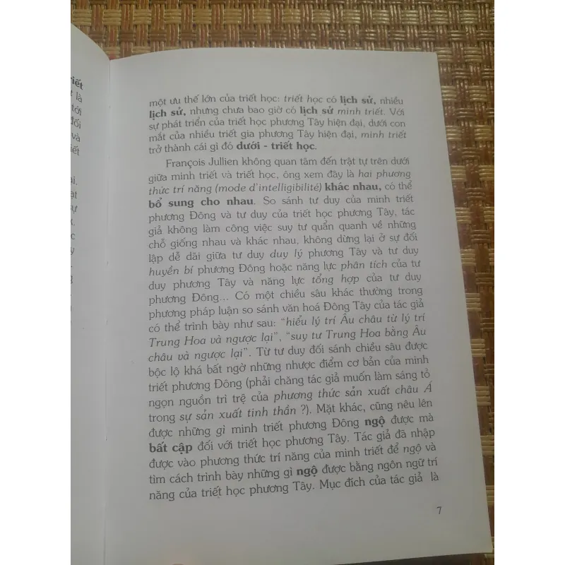 MINH TRIẾT PHƯƠNG ĐÔNG VÀ TRIẾT HỌC PHƯƠNG TÂY 756918