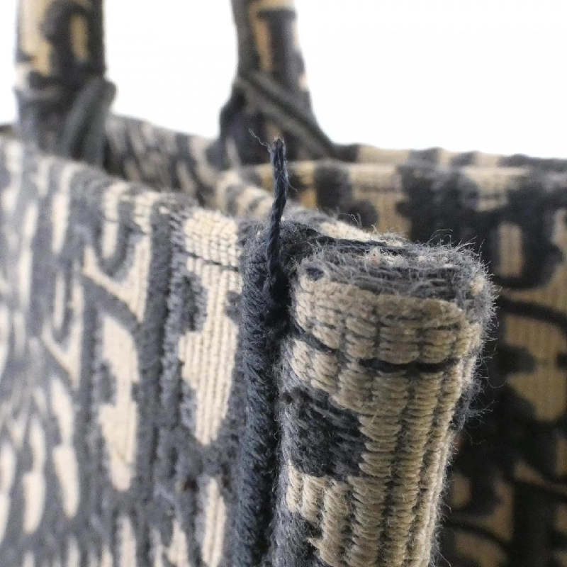 Túi xách Dior Book Tote Medium M1296ZRIW - Hàng hiệu Authentic 764193