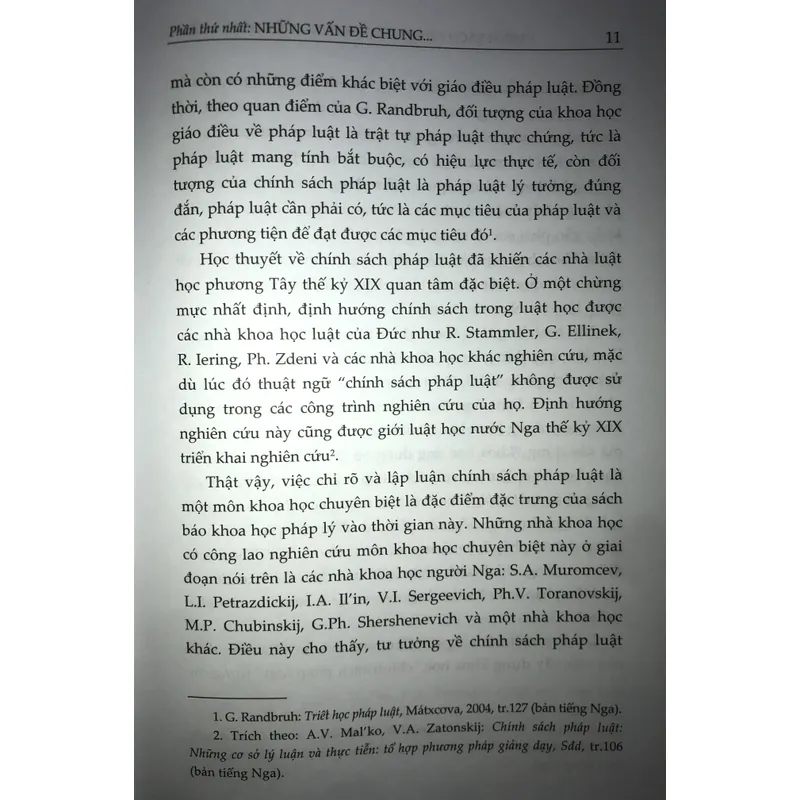 Chính sách pháp luật những vấn đề lý luận và thực tiễn  740458